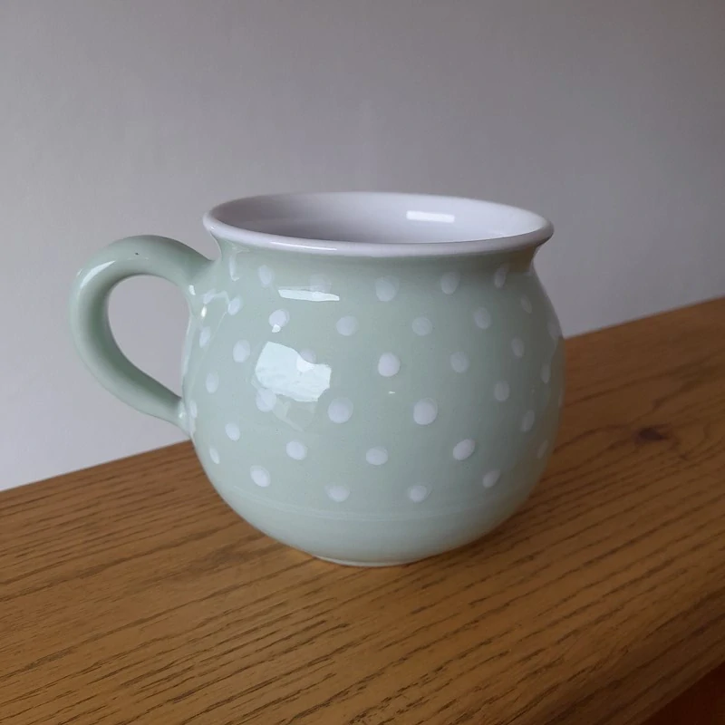 Buclák 500 ml světle zelený s puntíky